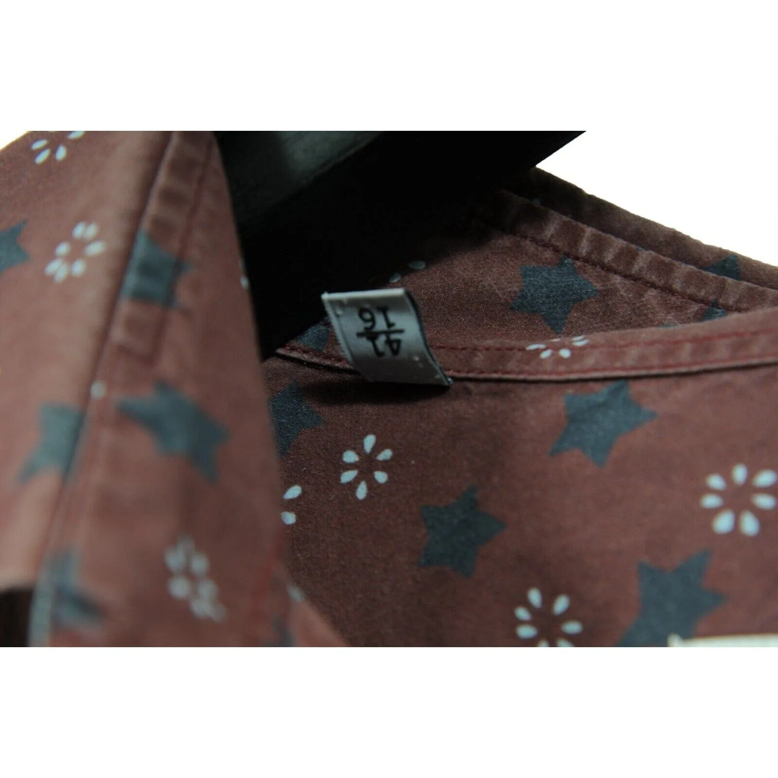 3/4 Burgundy Red Star Button Down Shirt