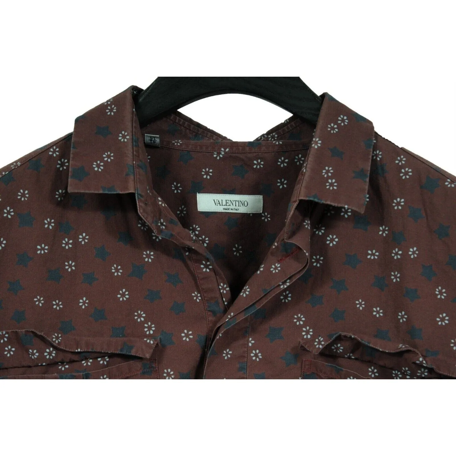 3/4 Burgundy Red Star Button Down Shirt