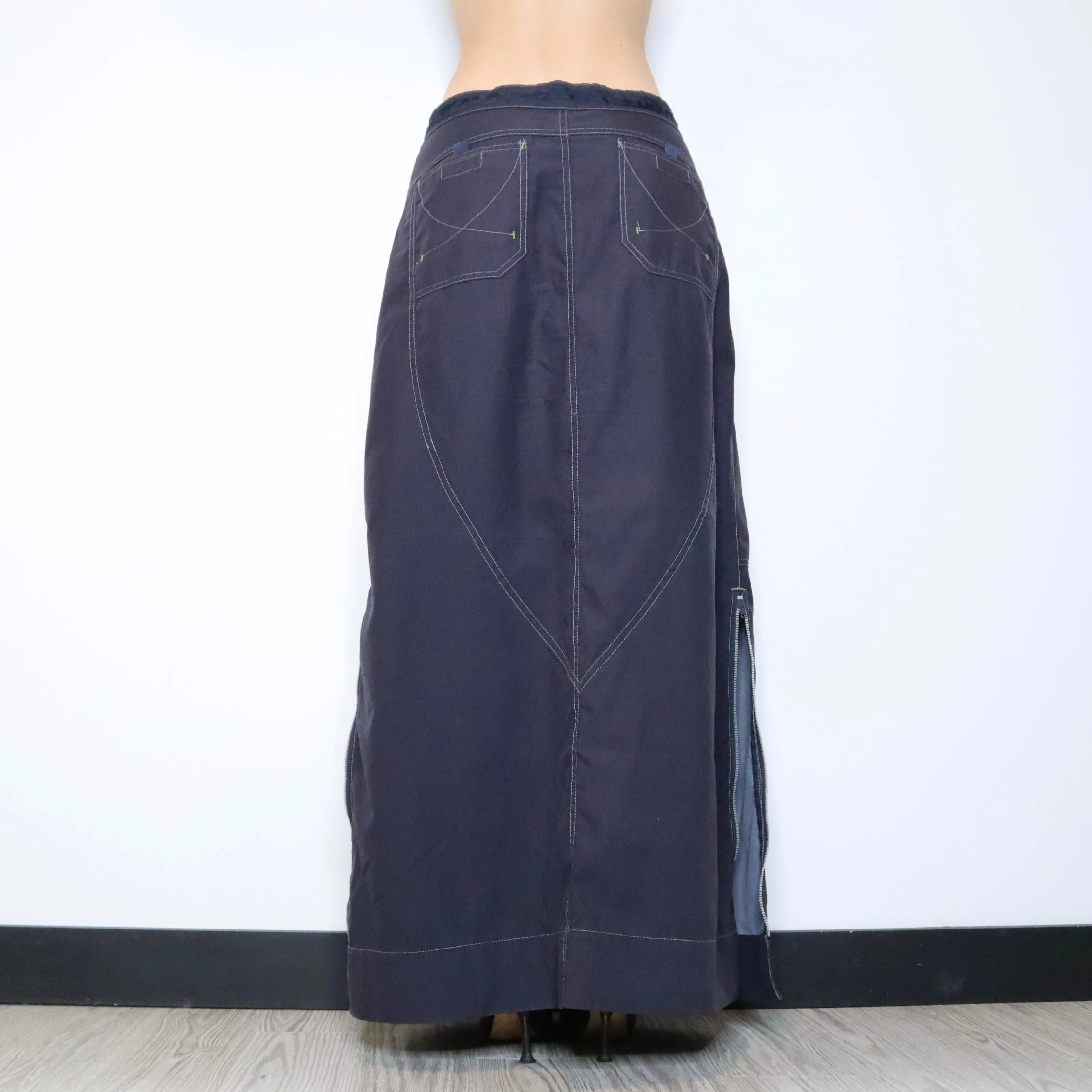 90s Navy Cargo Maxi Skirt (M)