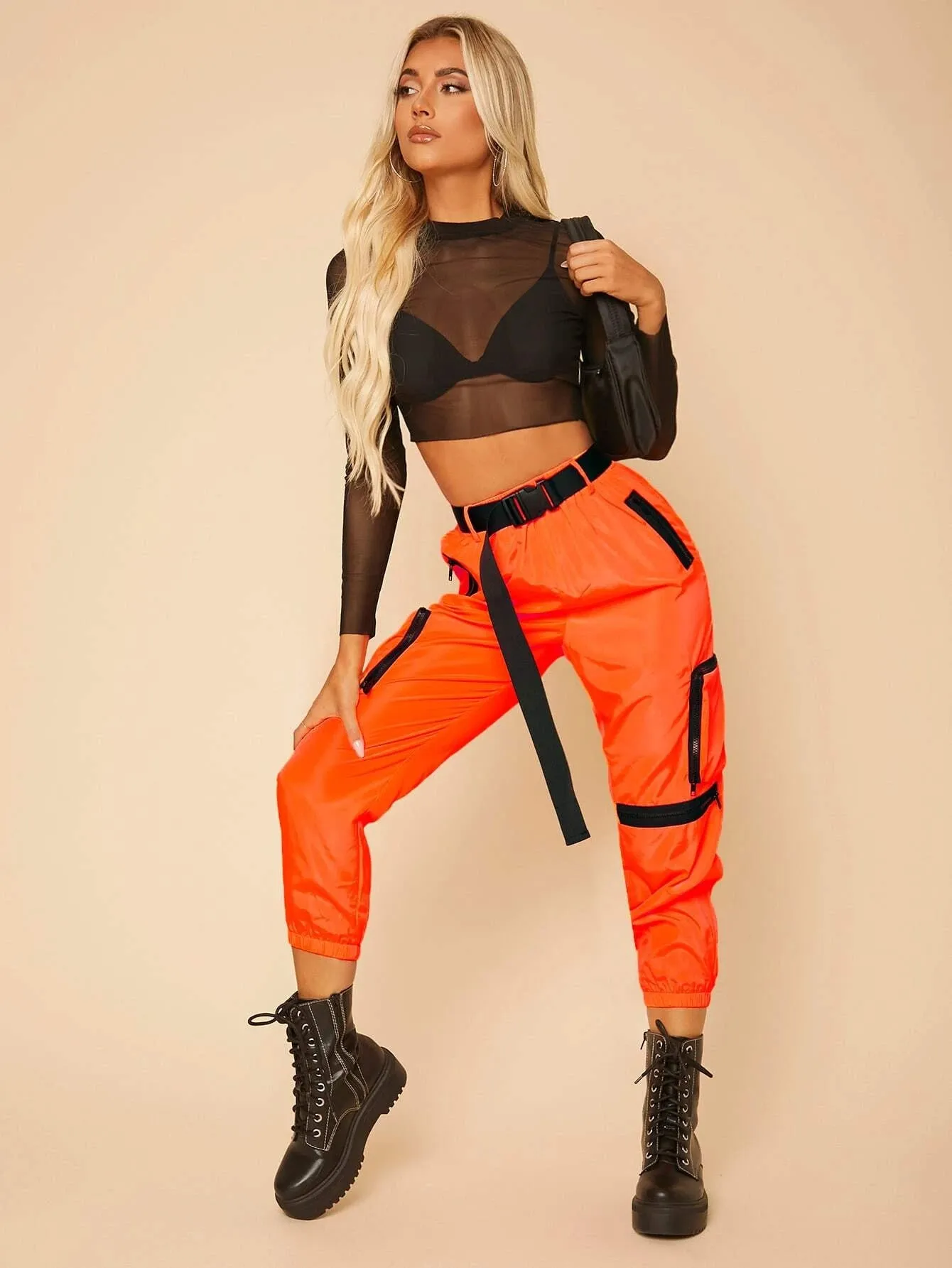 Buckle Belt Capris Cargo Pant