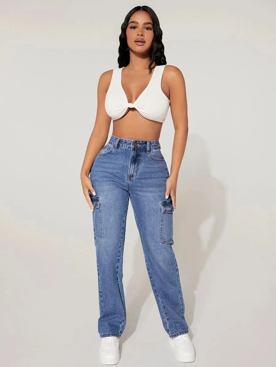 Easy Wear Buttoned Cargo Jeans