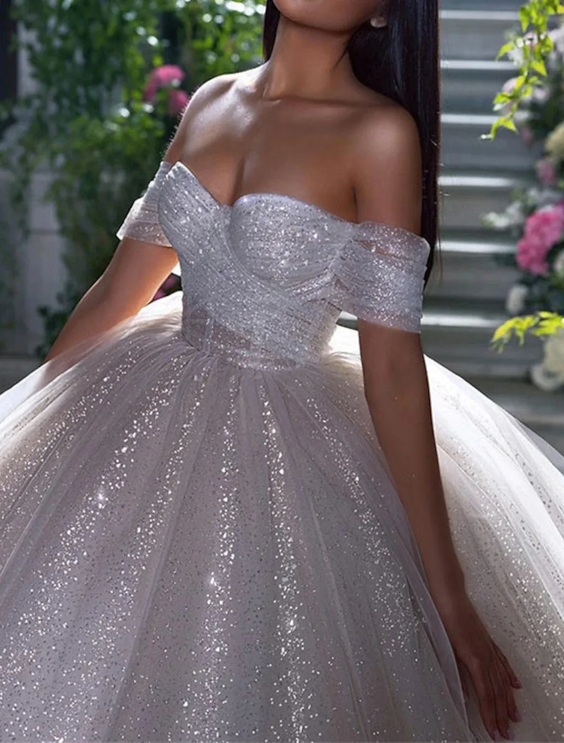 Engagement Sparkle & Shine Formal Wedding Dresses Ball Gown Off Shoulder Cap Sleeve Chapel Train Sequined Bridal Gowns With Solid Color