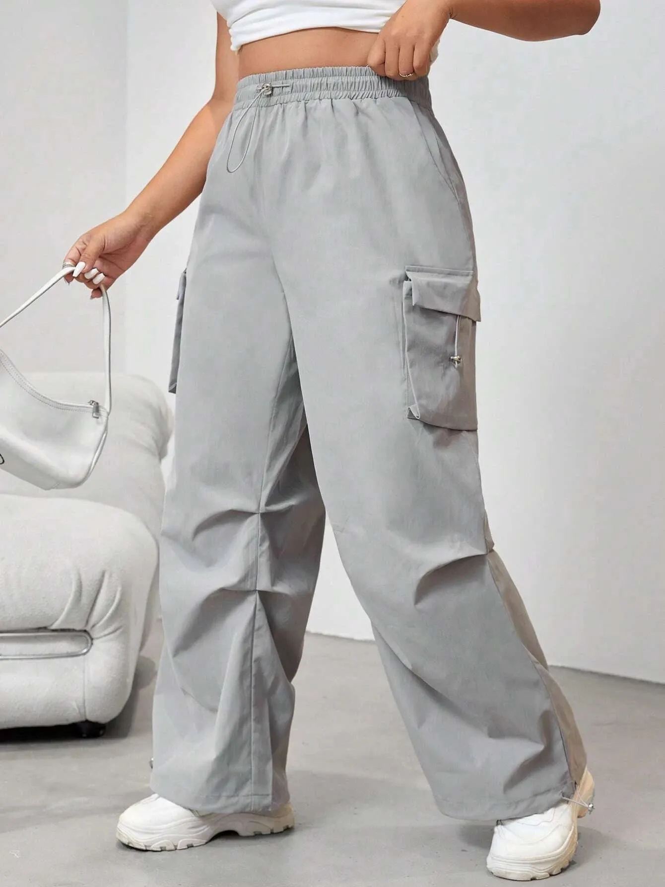 Flap Pocket Side Drawstring Cargo Pants