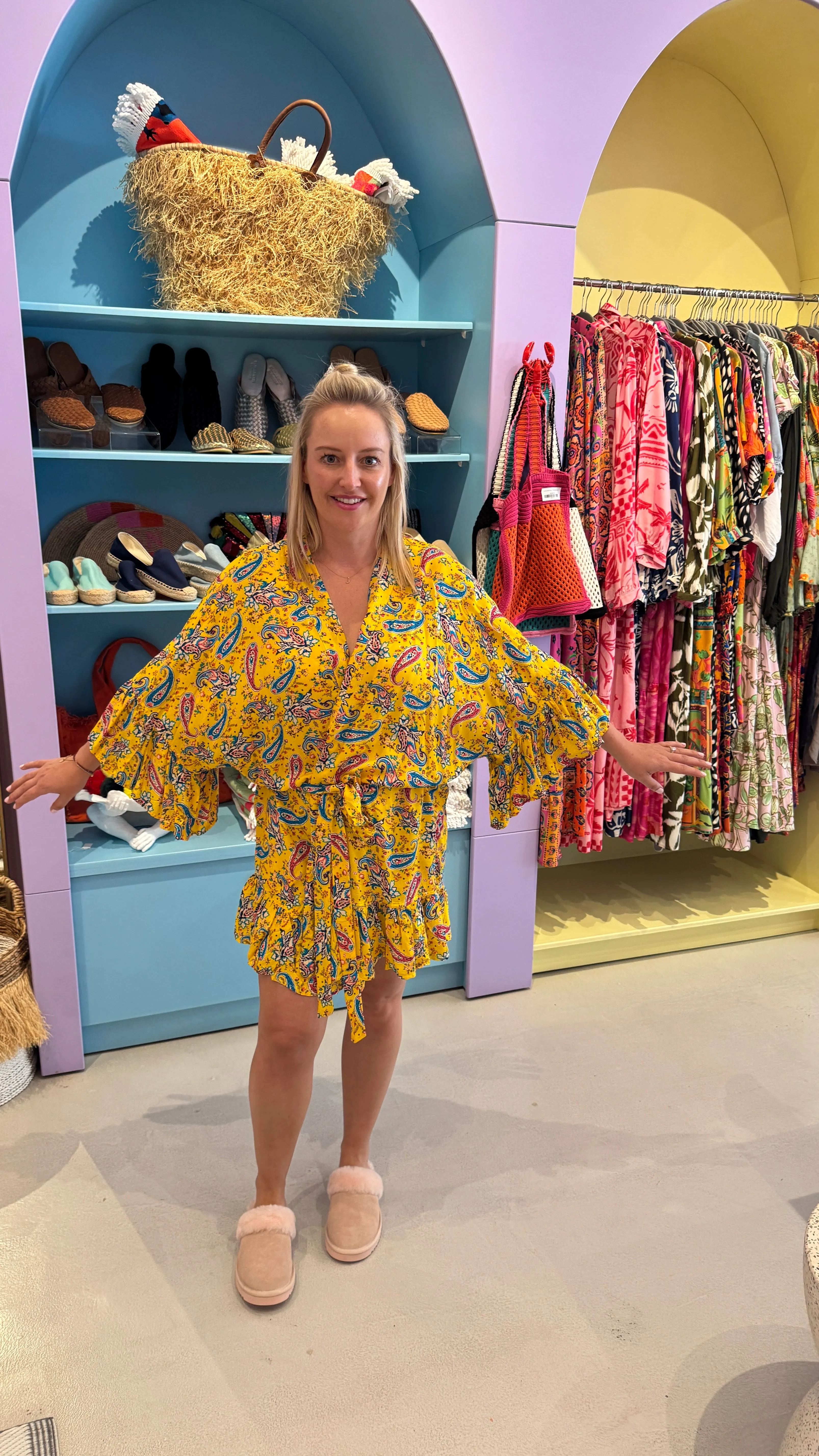 Gown/Kimono - Short - Yellow Paisley