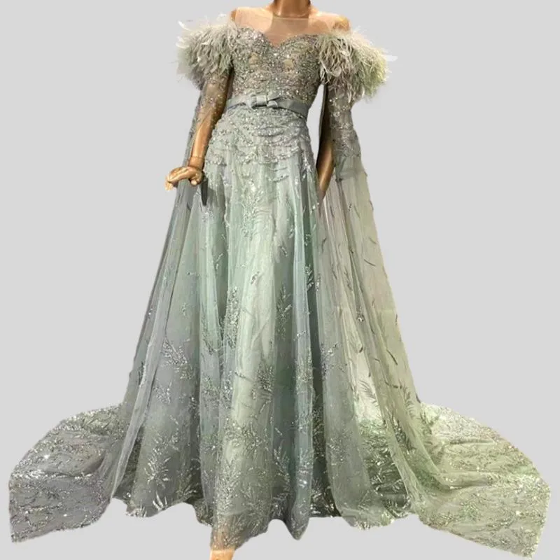 Green Capes Sleeves Luxury Feather Evening Dresses Gowns