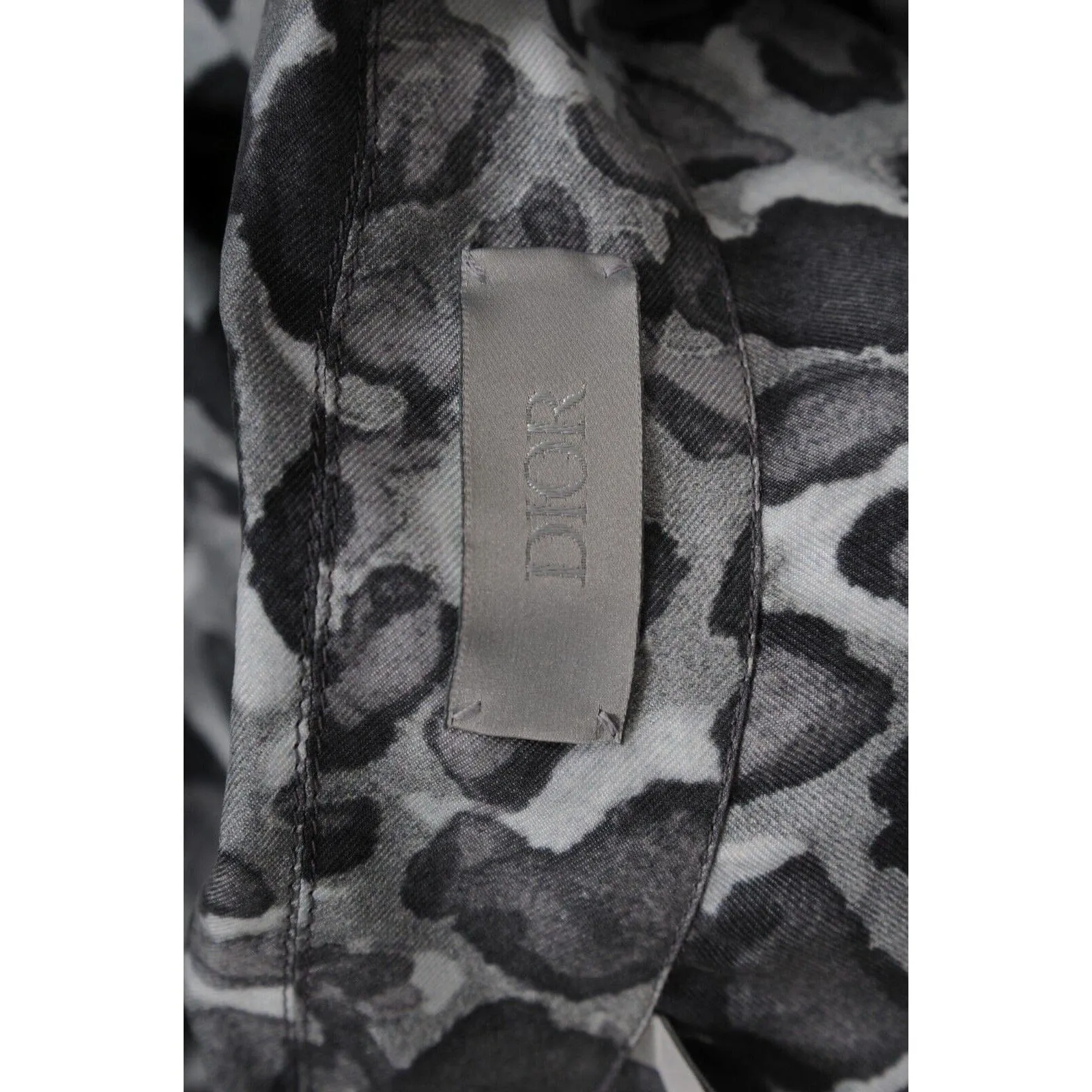Leopard Cheetah Print Pajama Shirt Gray Silk Logo Button Down