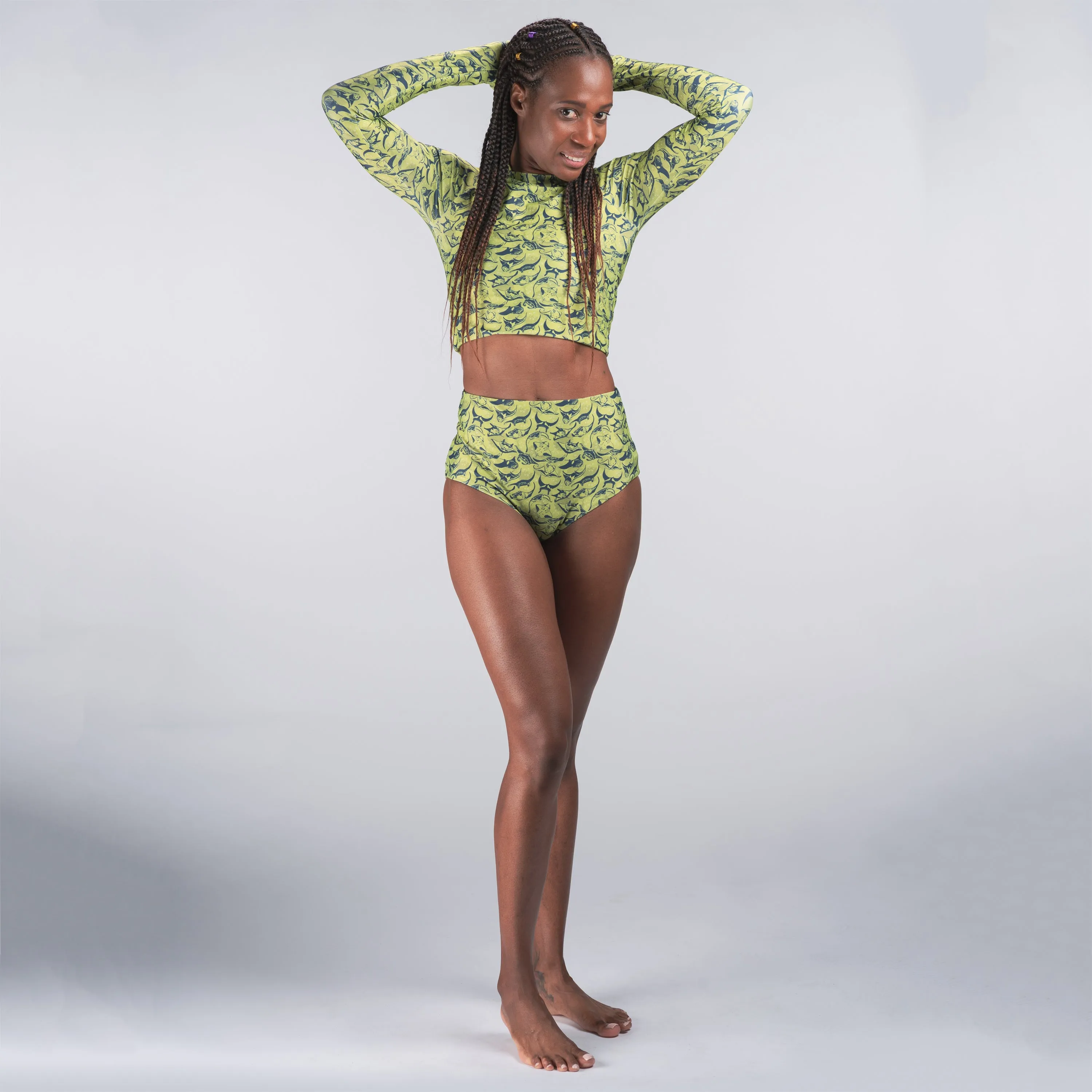 Manta Ray Short Rash Guard