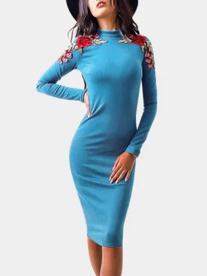 Wholesale Blue Crew Neck Long Sleeve Embroidered Bodycon Hem Casual Dresses